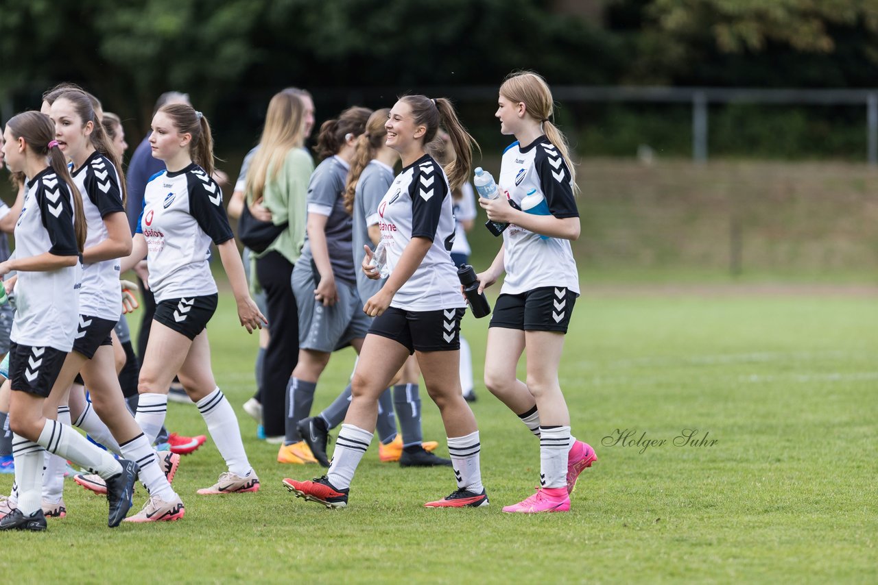 Bild 240 - Loewinnen Cup
